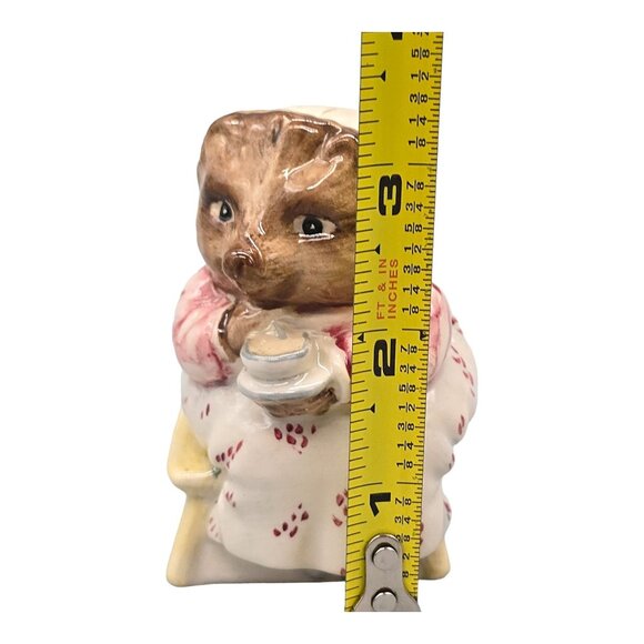 Beatrix Potter's Mrs. Tiggy Winkle Takes Tea Hedgehog Figurine 1985 F. Warne - Picture 6 of 8